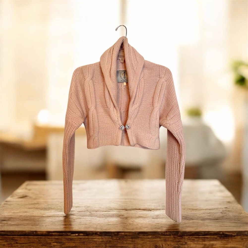 Rachel Roy 100% Cashmere Blush Shrug Sweater Rhinestone Clasp Luxury Cardigan 💗💎